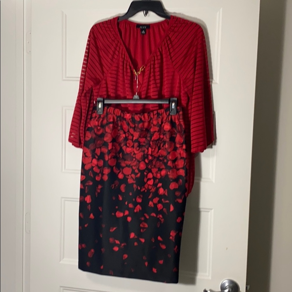 Alyx Women’s Top & Skirt Set